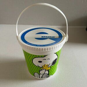 Kernels plastic lidded popcorn bucket with Snoopy and Woodstock design